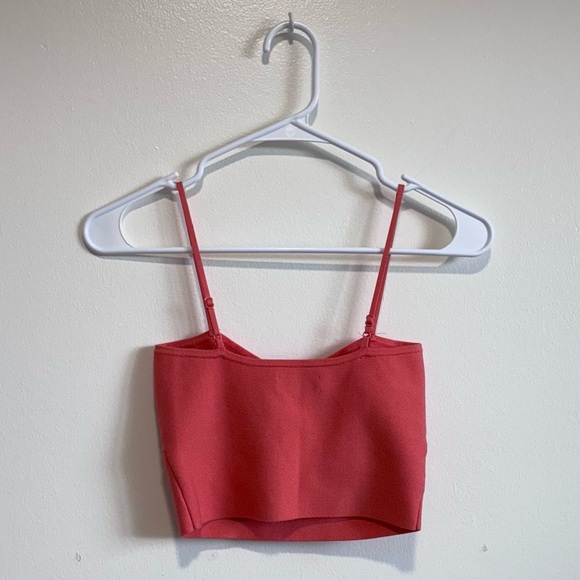 Aritzia Babaton twist front knit tank in Coral size Small - Picture 3 of 4